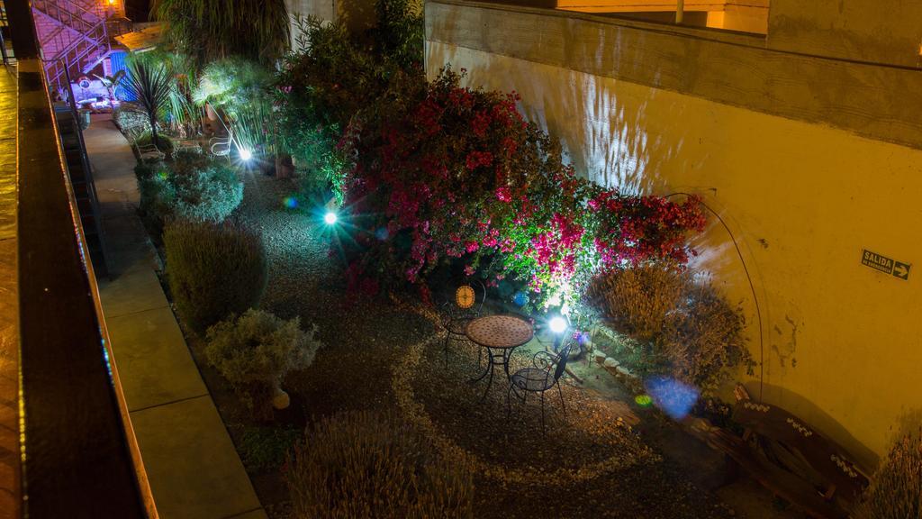 Divina Presencia Hotel Cafayate Exterior photo